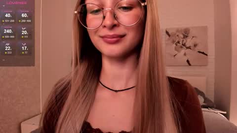 Snapshot of tiffanyhunt chatting on 09/18/25, 01:57 Tiffany online show from 09/18/25, 01:57