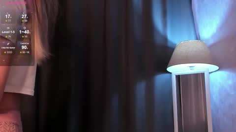 Snapshot of tiffanyhunt chatting on 10/15/25, 01:33 Tiffany online show from 10/15/25, 01:33