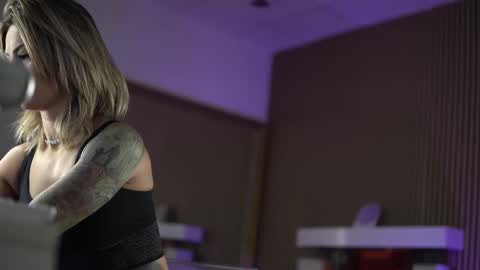 Ilaria online show from 10/06/25, 06:22