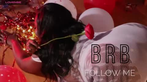 tifanny online show from 02/11/25, 09:20