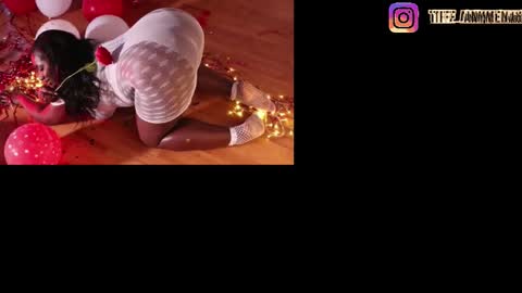 tifanny online show from 11/14/25, 09:19