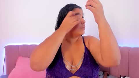 Snapshot of tiffanymiller01 chatting on 03/16/26, 01:04 Tiffany Miller online show from 03/16/26, 01:04