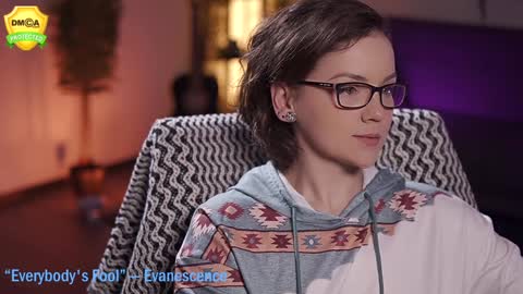 tiffanyriox online show from 02/04/25, 02:49