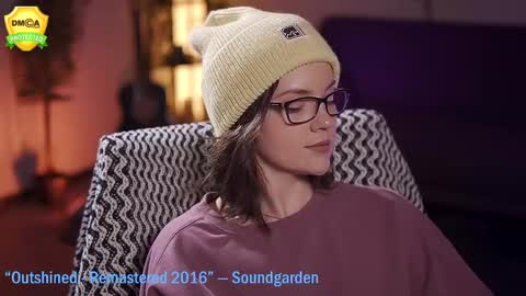 tiffanyriox online show from 02/21/25, 05:56