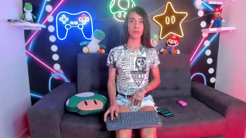 Tiffany  online show from 01/30/25, 08:21