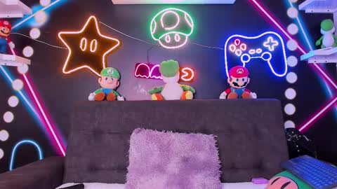 Tiffany  online show from 02/17/25, 08:15