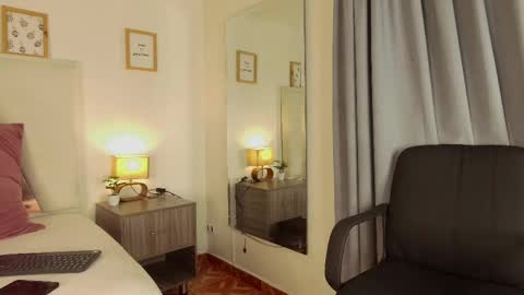 Tiffany  online show from 02/19/25, 07:48