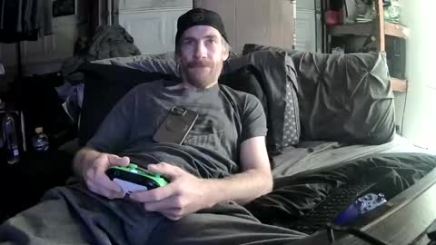 Snapshot of tiggity19 chatting on 10/01/25, 04:51 Tiggity23 come stroke my 9 cock with ne online show from 10/01/25, 04:51