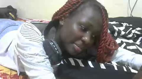 tight_pussie online show from 10/12/25, 07:13