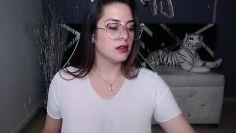 Tiina  online show from 12/28/24, 10:47