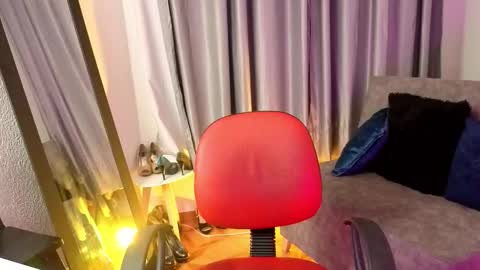 Snapshot of tiinajonus_ chatting on 02/16/26, 03:35 tiinajonus_ online show from 02/16/26, 03:35