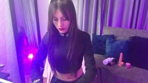 tiinajonus_ online show from 03/31/26, 02:13