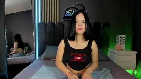 Snapshot of tiiny_fg chatting on 06/01/26, 02:30 tiiny_fg online show from 06/01/26, 02:30