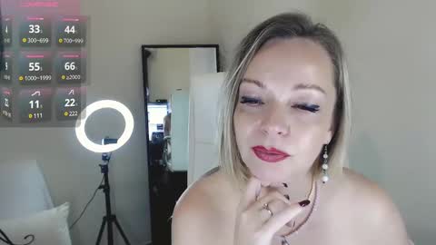 Tilly online show from 02/02/25, 05:37