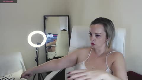 Tilly online show from 02/09/25, 09:17