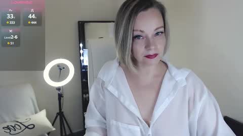 Tilly online show from 02/20/25, 04:46