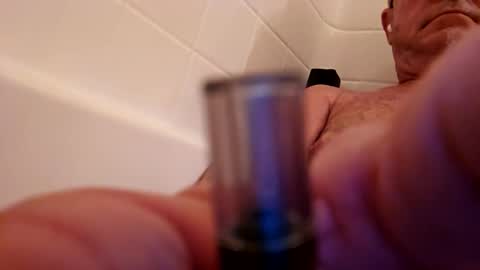 Snapshot of tim1964ish chatting on 09/29/25, 05:56 tim1964ish online show from 09/29/25, 05:56