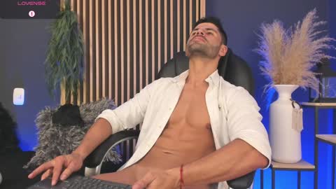 Tim online show from 02/07/25, 01:25