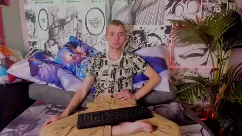 Snapshot of tim_blackk chatting on 09/27/25, 09:20 Tim online show from 09/27/25, 09:20