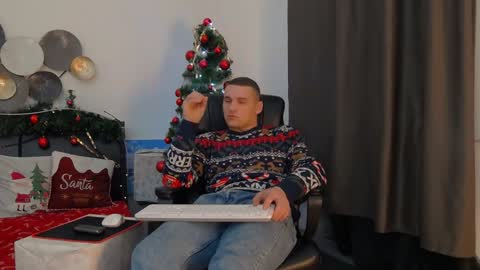 Snapshot of tim_mart chatting on 12/27/24, 10:37 ask me online show from 12/27/24, 10:37