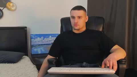 Snapshot of tim_mart chatting on 01/19/25, 07:36 ask me online show from 01/19/25, 07:36