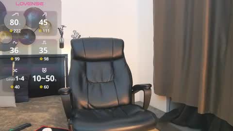 Snapshot of tim_mart chatting on 03/08/25, 06:16 ask me online show from 03/08/25, 06:16