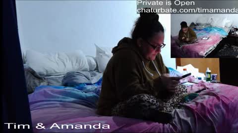 Snapshot of timamanda chatting on 11/20/25, 06:29 Tim Amanda online show from 11/20/25, 06:29