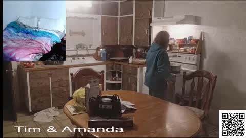Snapshot of timamanda chatting on 12/20/25, 05:42 Tim Amanda online show from 12/20/25, 05:42