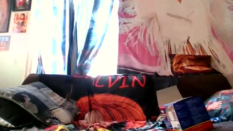 timbits8611721883 online show from 12/16/25, 06:13