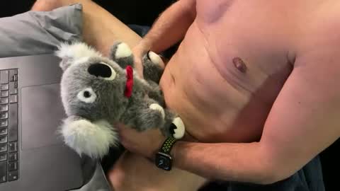 Snapshot of timbuk6380 chatting on 02/04/25, 09:07 Timbuk6380 online show from 02/04/25, 09:07