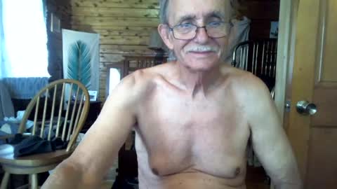 Snapshot of timcassforyou chatting on 07/16/26, 04:35 timcassforyou online show from 07/16/26, 04:35