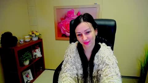Luisa online show from 01/27/25, 10:16