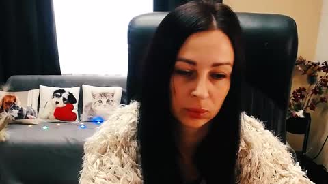 Luisa online show from 09/25/25, 08:07