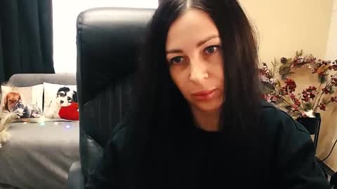 Luisa online show from 10/07/25, 08:11