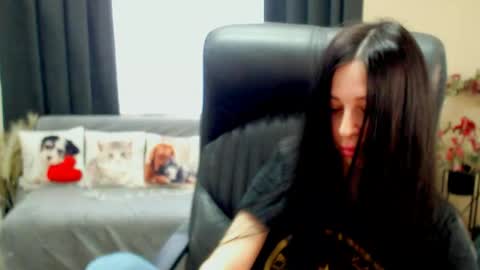 Luisa online show from 05/07/26, 07:25