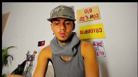 Snapshot of timewith_sebas chatting on 09/13/25, 12:43 salem online show from 09/13/25, 12:43