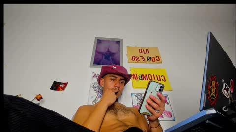 Snapshot of timewith_sebas chatting on 09/22/25, 04:09 salem online show from 09/22/25, 04:09