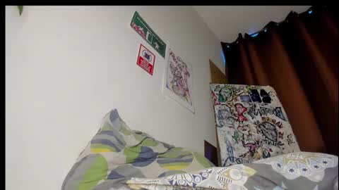 Snapshot of timewith_sebas chatting on 10/24/25, 10:06 salem online show from 10/24/25, 10:06