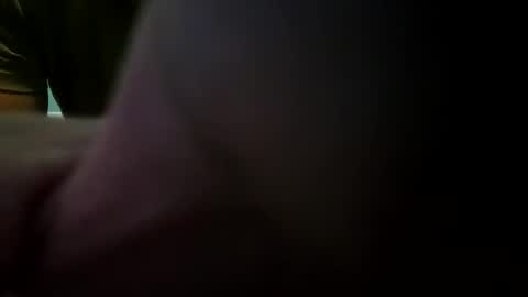 Snapshot of timidguy44 chatting on 05/31/26, 07:04 Shaved and Nude online show from 05/31/26, 07:04