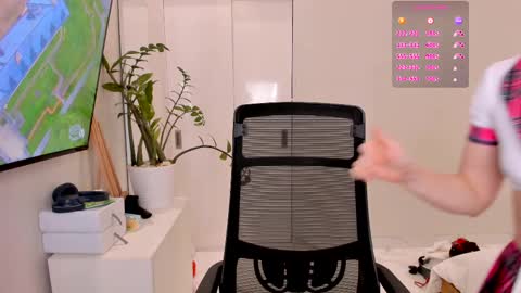 Timis but I prefer you whisper to my ear my girl online show from 02/23/25, 04:17