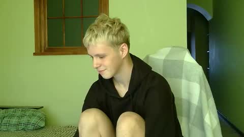 Tim WhiteS online show from 10/26/25, 06:41