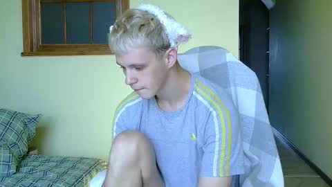 Tim WhiteS online show from 10/31/25, 06:25