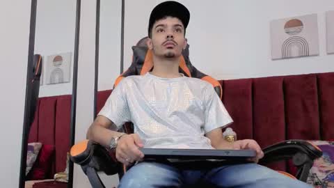 Evans  online show from 10/14/25, 09:15