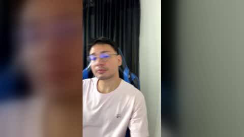Snapshot of timothy_jones1 chatting on 04/17/26, 12:13 timi jones online show from 04/17/26, 12:13