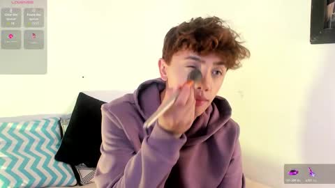 Timothy 21 years old online show from 10/20/25, 08:09