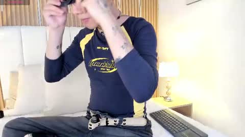 Timothy 21 years old online show from 06/13/26, 09:02