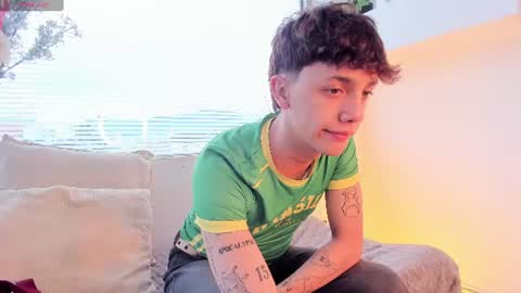 Timothy 21 years old online show from 06/18/26, 08:57