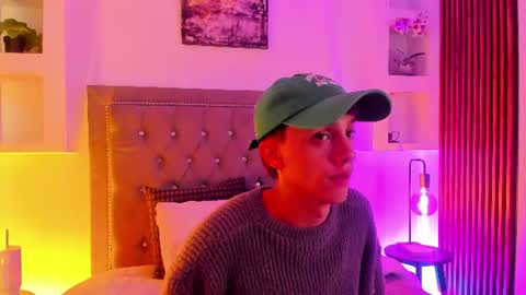 Timothy 21 years old online show from 06/28/26, 04:07