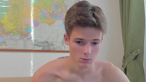 Snapshot of timytwinkboy chatting on 09/08/25, 02:27 Tim online show from 09/08/25, 02:27