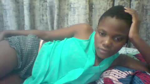 christine online show from 10/01/25, 01:06